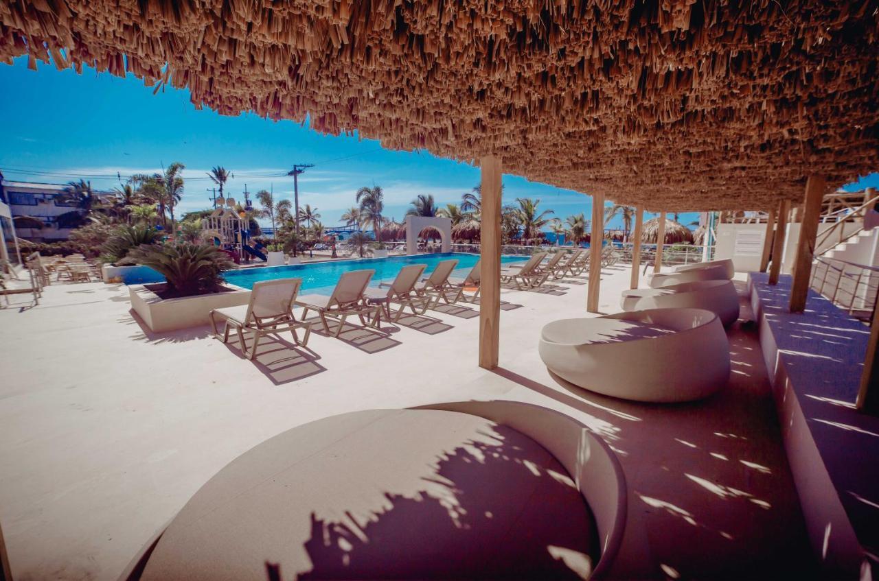 Loa Tolu By Bernalo Hotels Exteriör bild